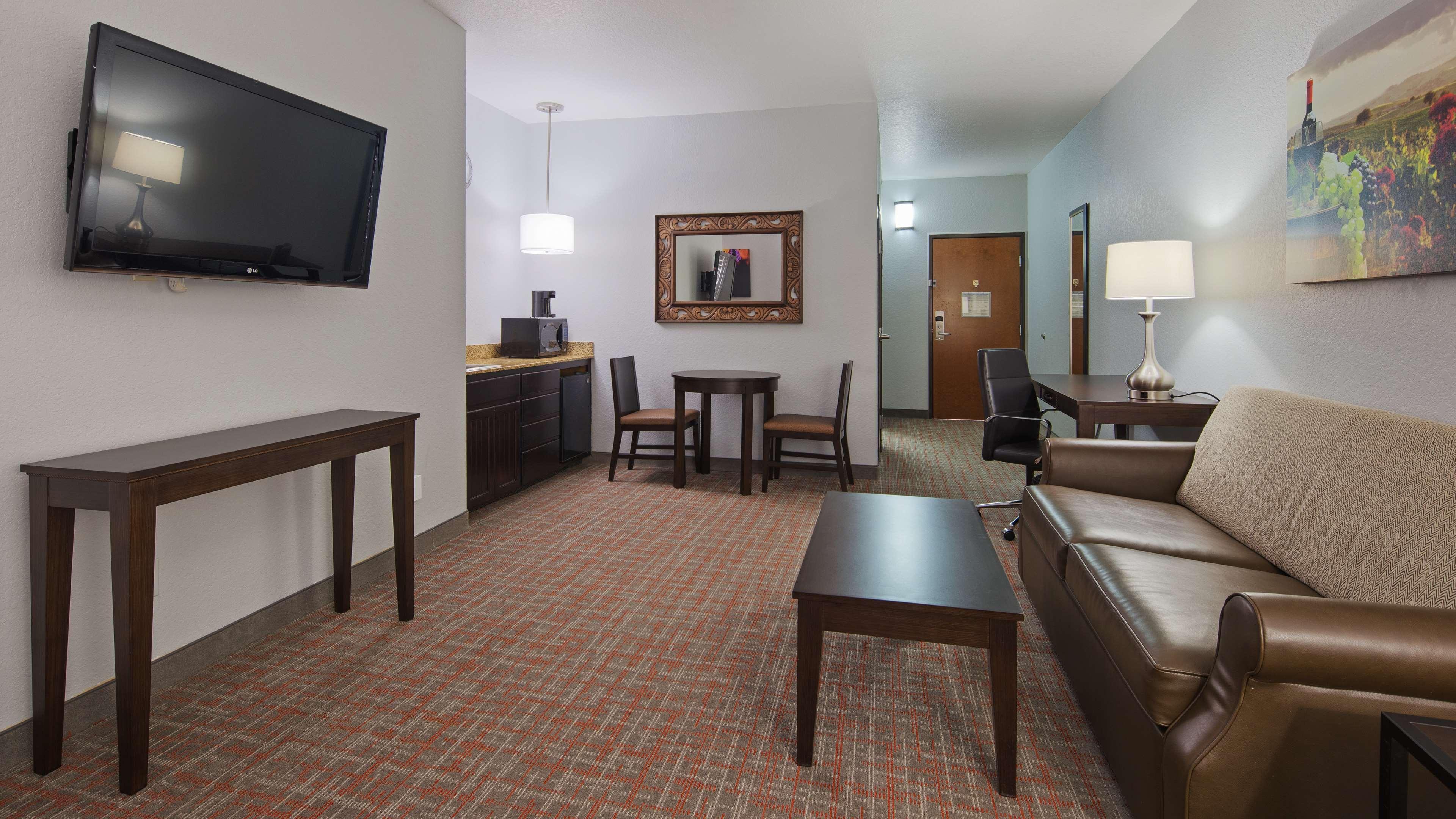 Best Western Plus Fredericksburg Luaran gambar