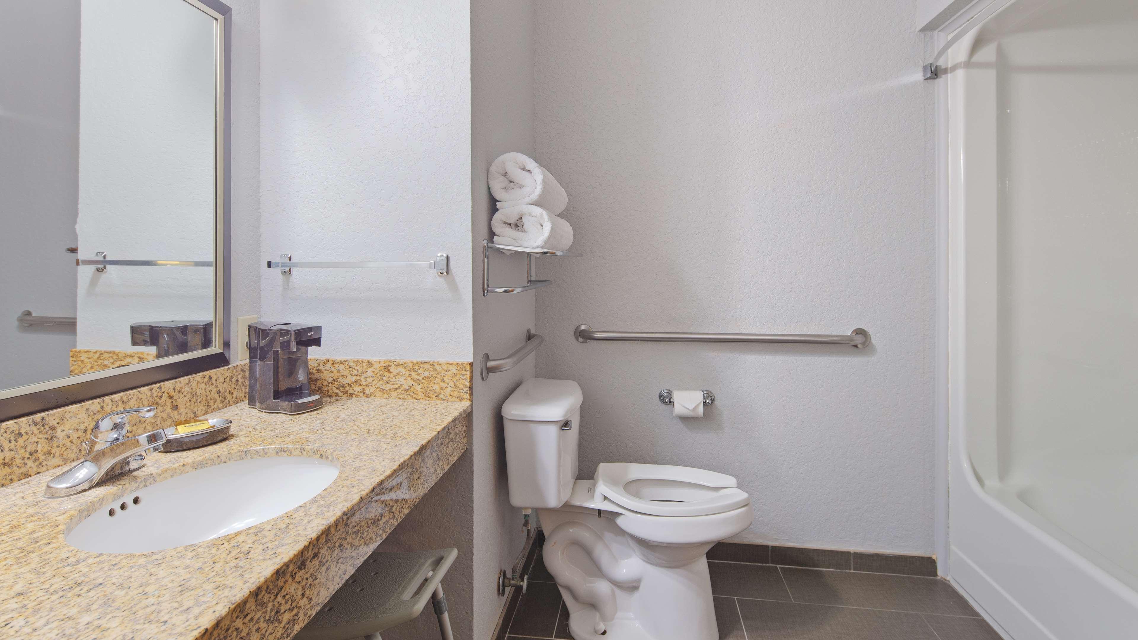 Best Western Plus Fredericksburg Luaran gambar