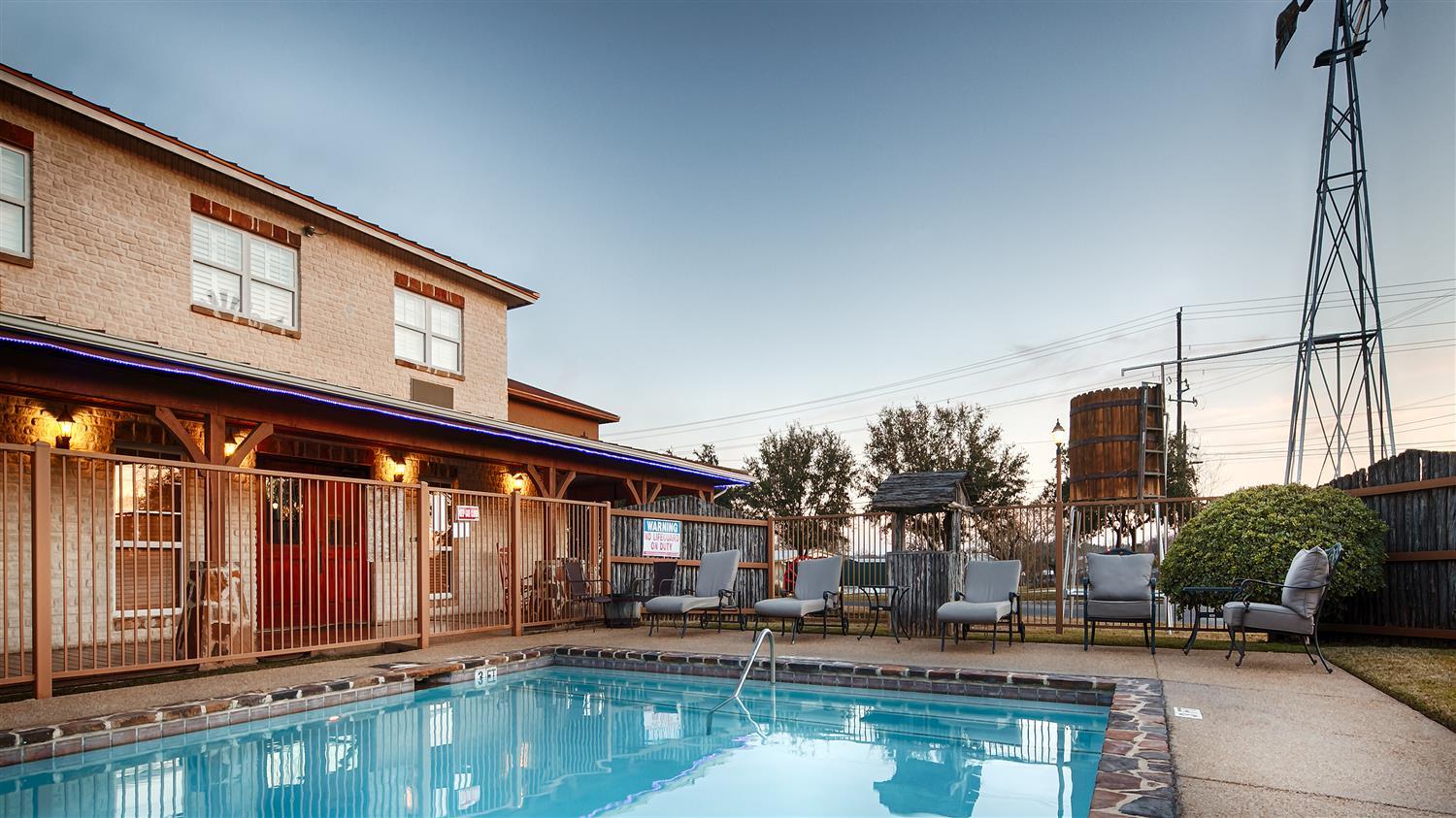 Best Western Plus Fredericksburg Luaran gambar
