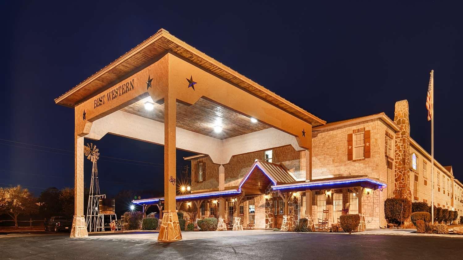Best Western Plus Fredericksburg Luaran gambar