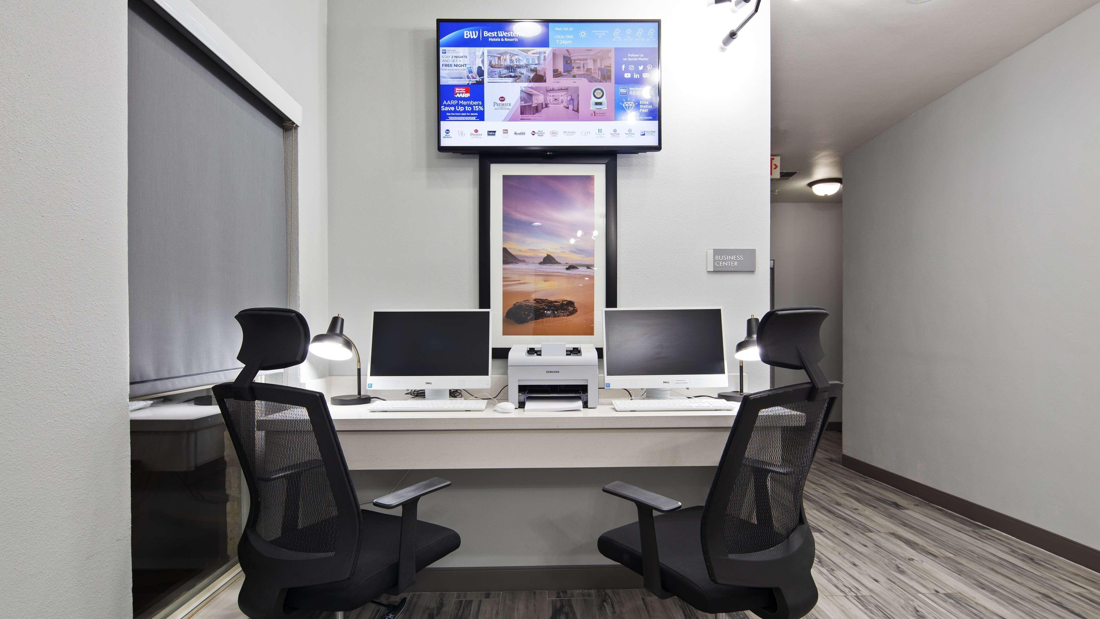 Best Western Plus Fredericksburg Luaran gambar