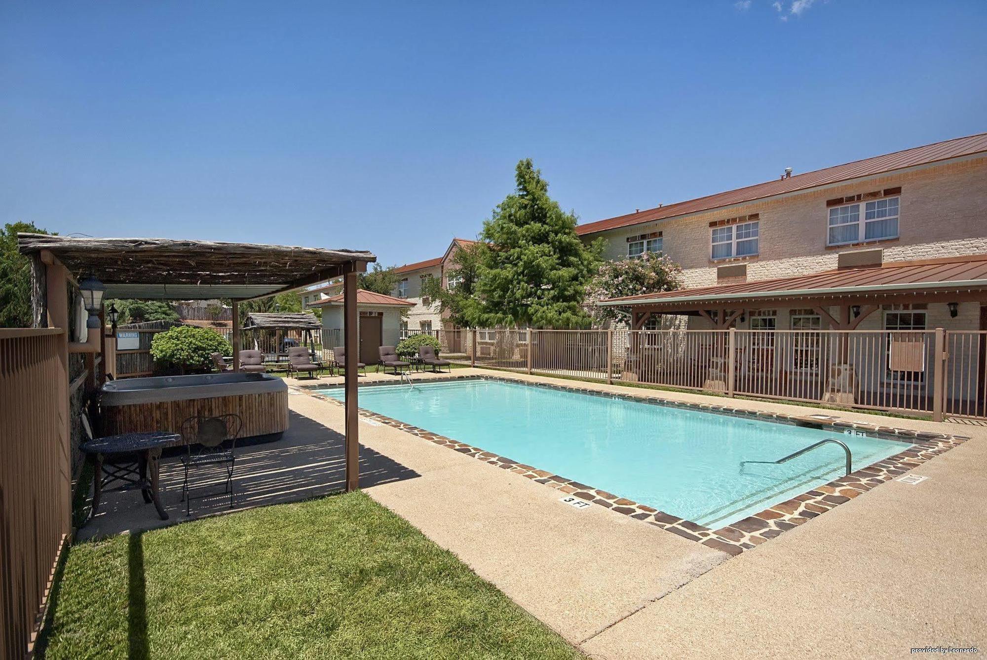 Best Western Plus Fredericksburg Kemudahan gambar